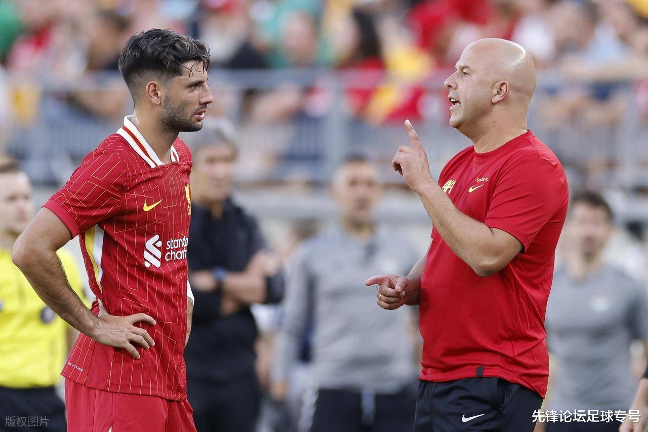 利物浦退到墙角，切尔西严阵以待，杯赛专家马雷斯卡还需长跑王斯洛特认证？